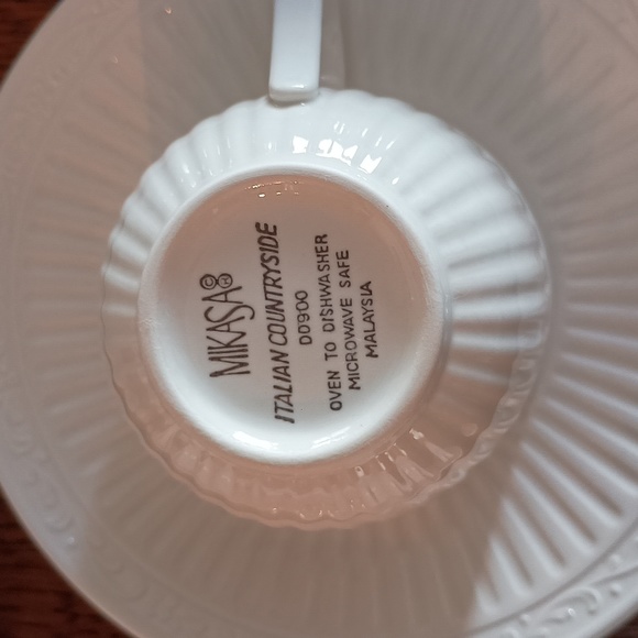 Mikasa Italian Countryside Footed Tea Cup Saucer Set of 4 DD900 - Picture 5 of 8